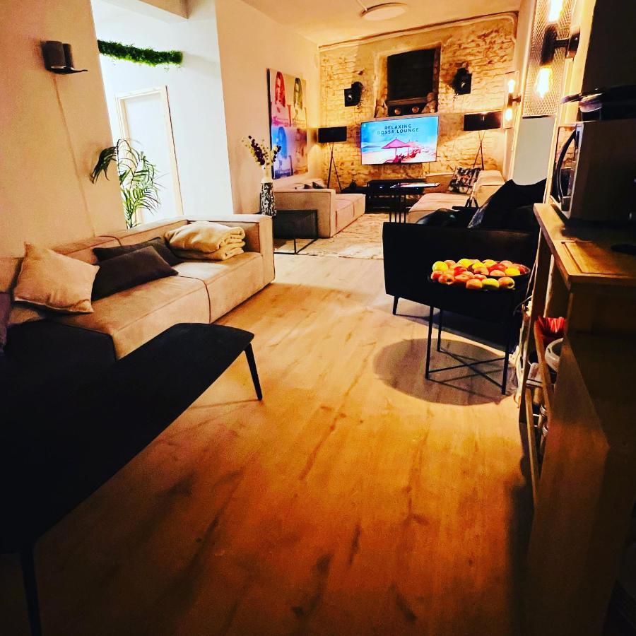 Ofek'S Place - Midtown Tlv Hostel Тел Авив Екстериор снимка