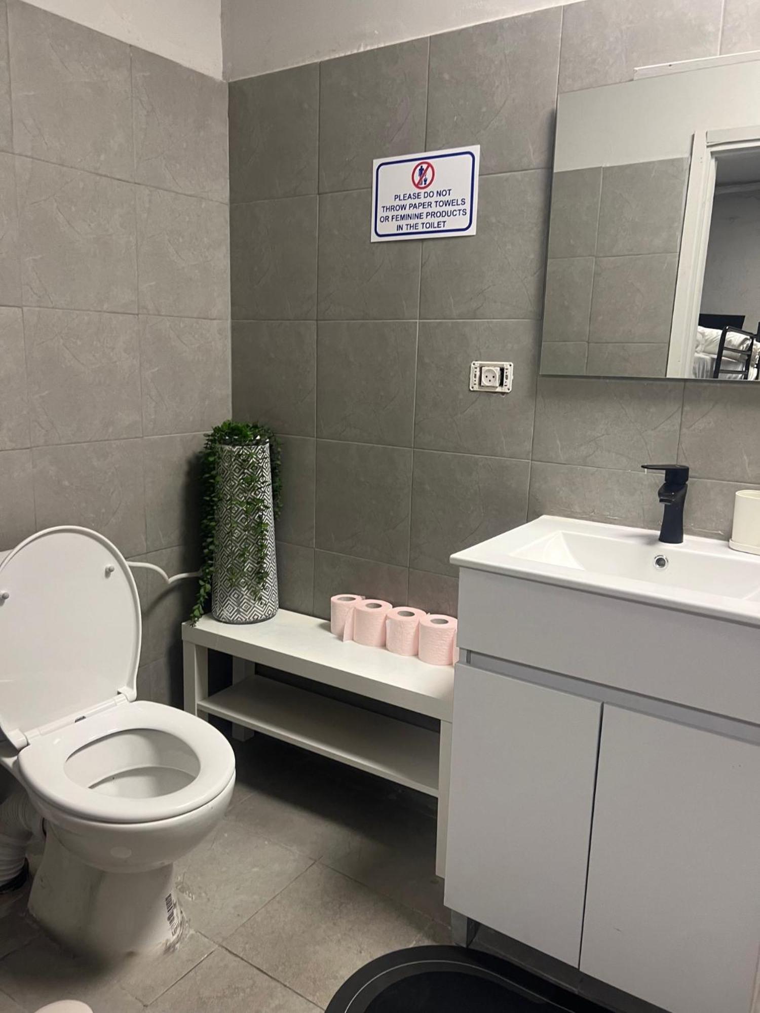 Ofek'S Place - Midtown Tlv Тел Авив Екстериор снимка